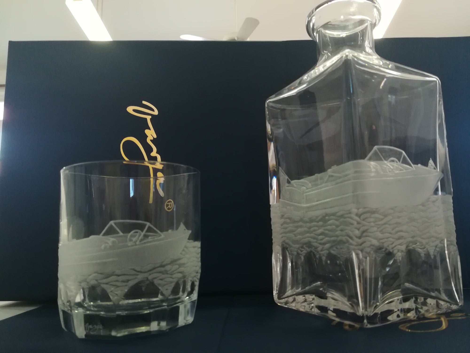 Raspberry Water Pitcher 1,0 Liter | Sailing